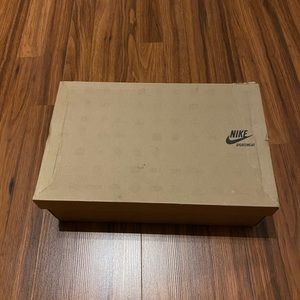 Nike Air Diamond Turf 2 Varsity Red Size 12